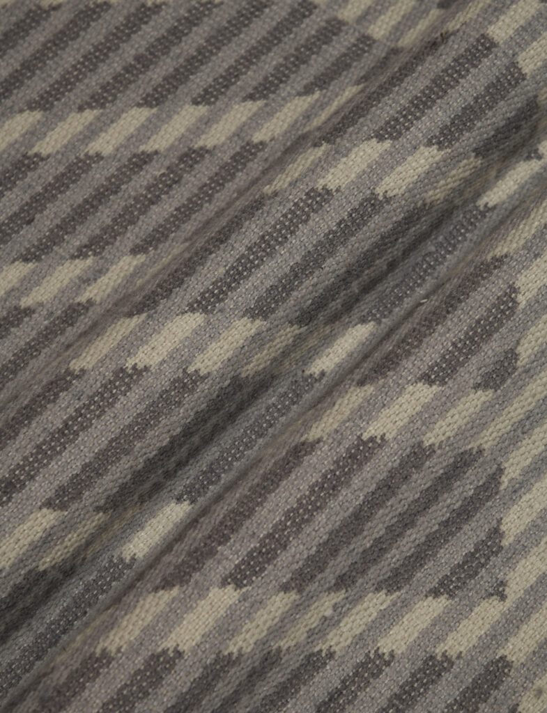Prism Collection, Godyese