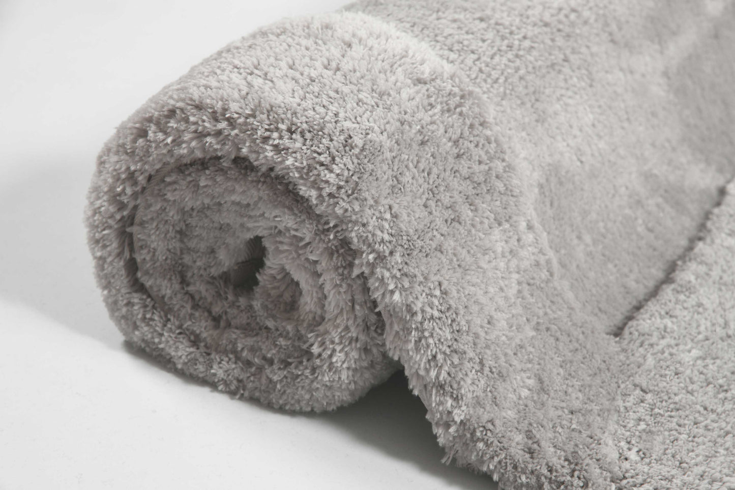 Oceanic Trilon Bath Rug Collection, Beach Front